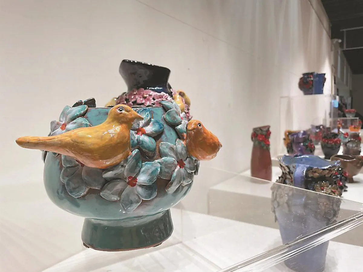 我是藝術家聯展  綻放康復者才華