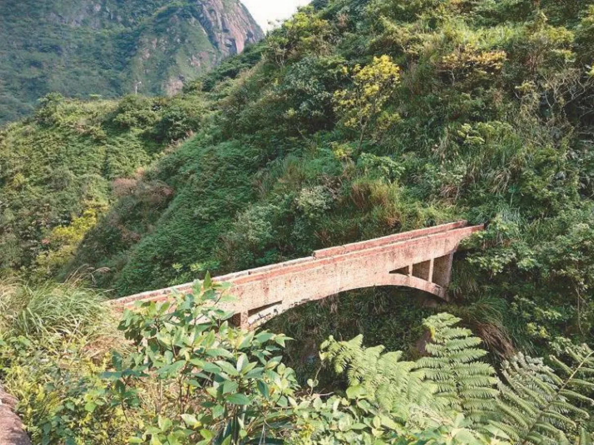 印象旅人  金瓜石內九份溪圳橋遊