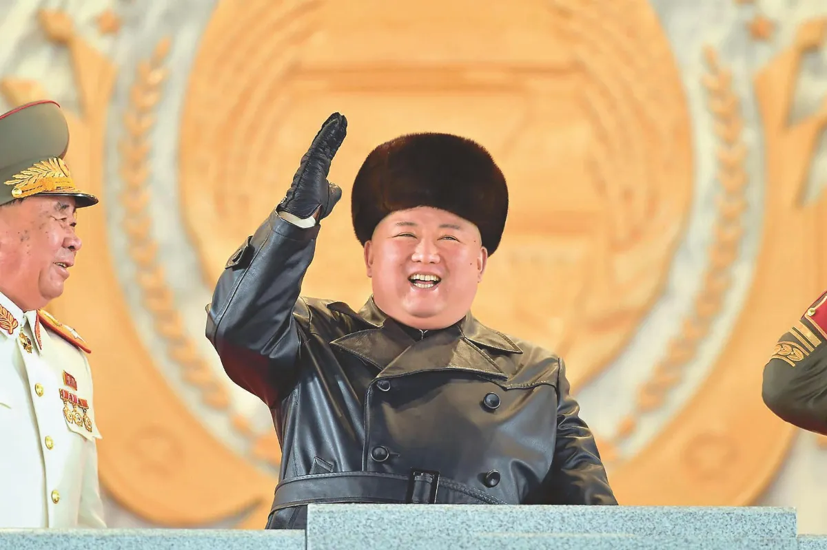 北韓閱兵 潛射飛彈亮相