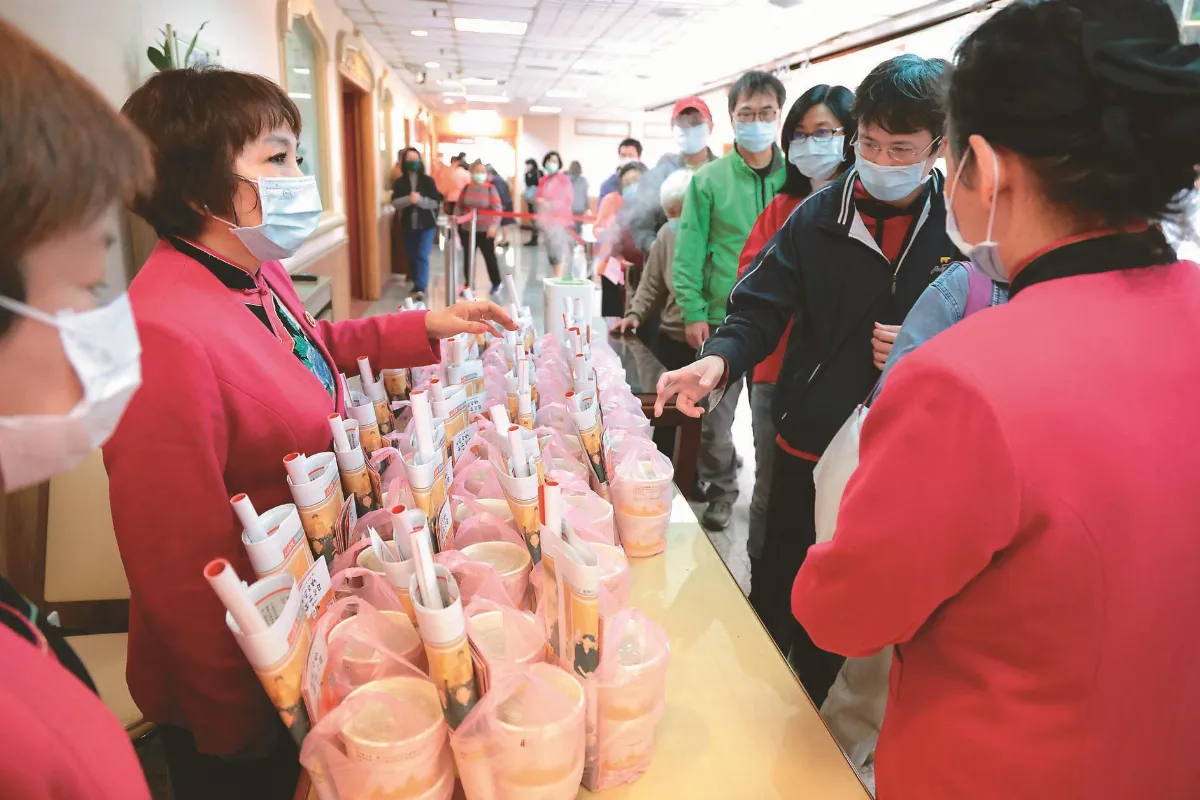 台北道場清晨開工 供養未來佛