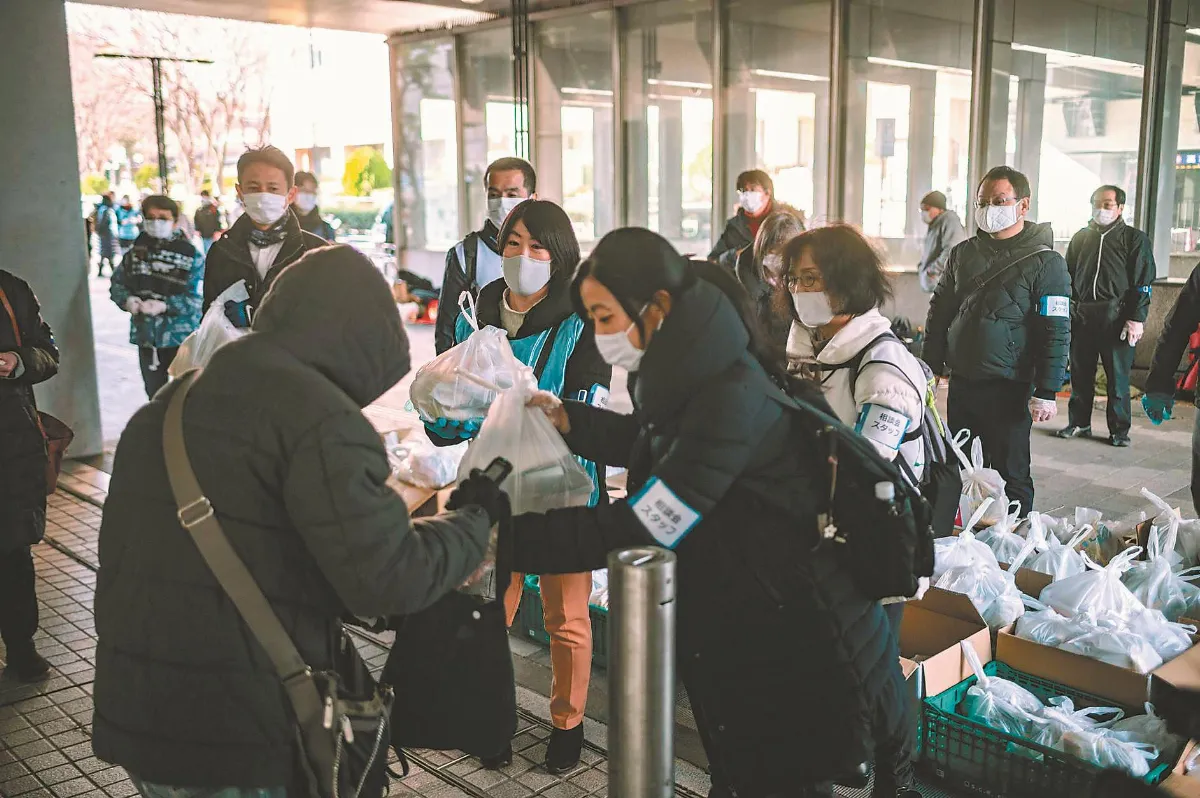 新冠窮人 戳破富裕日本表象