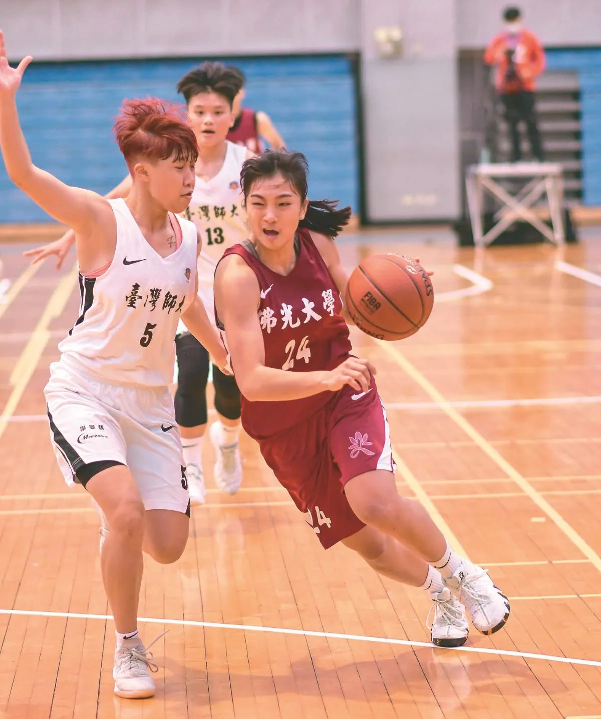 UBA 世新10連勝 6強今到齊