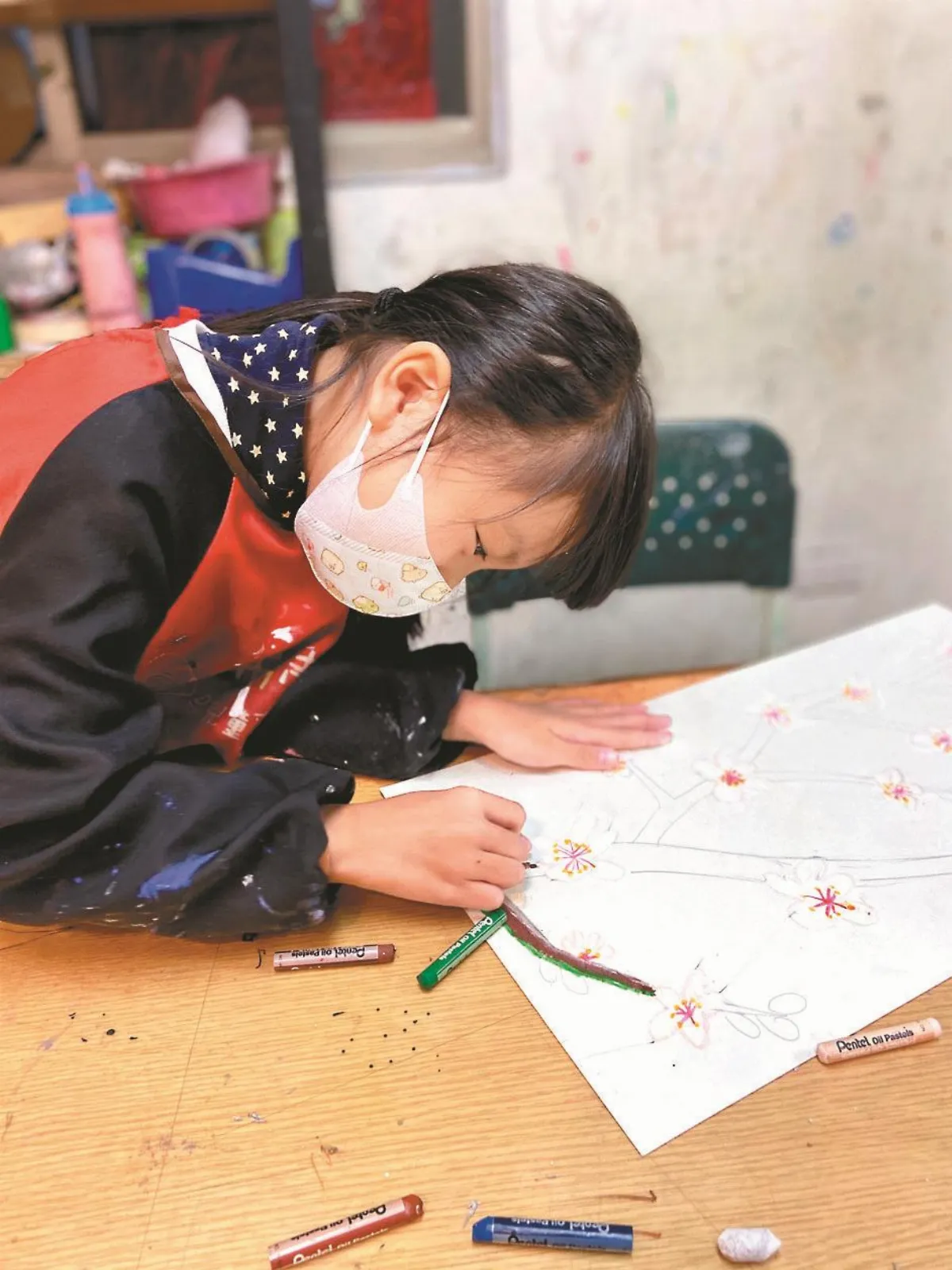 童畫天地 油 水 分 離 技法 梅花