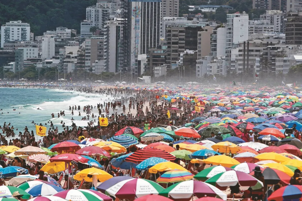 防阻變種病毒  德國強制民眾 配戴醫用口罩