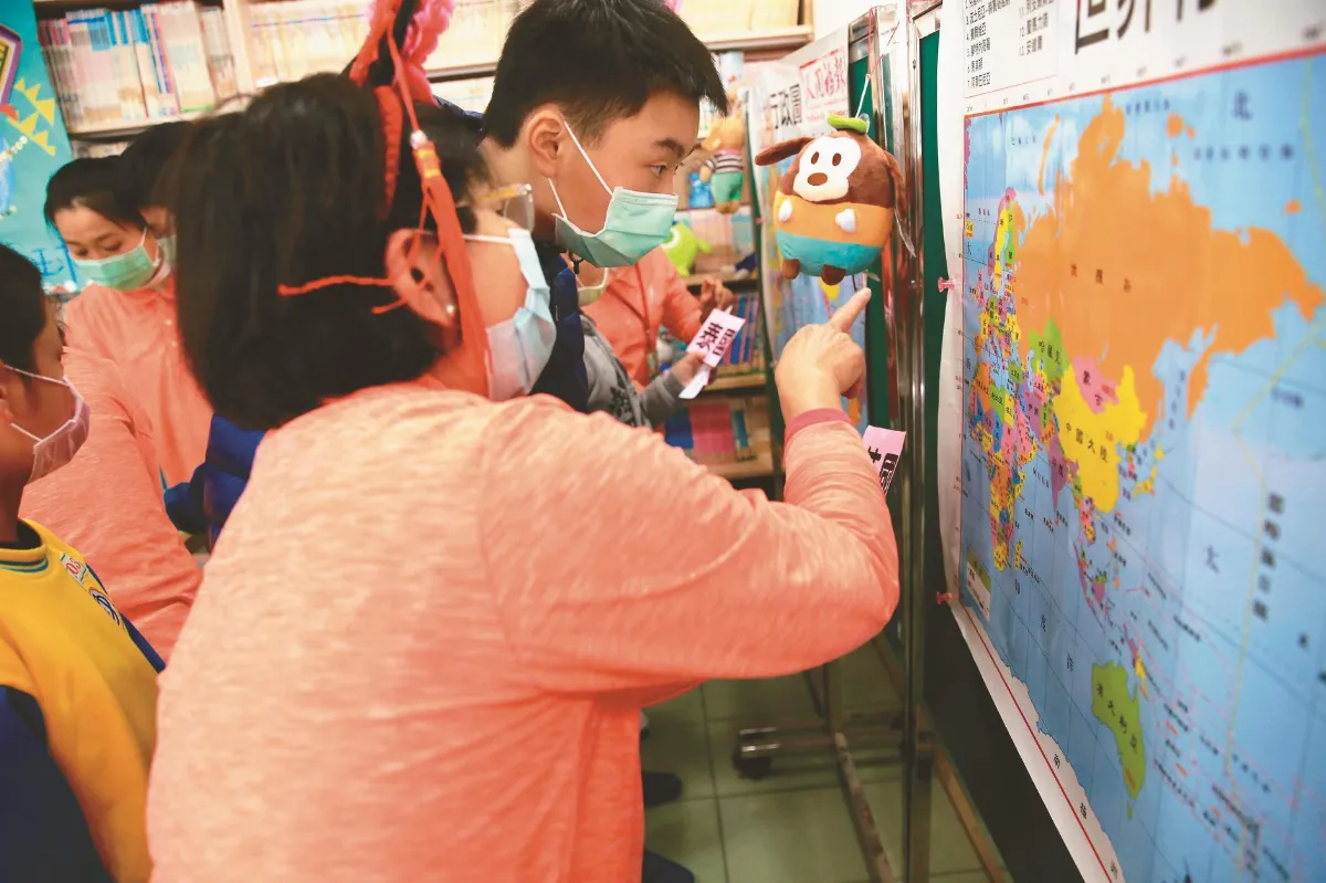 讀報冬令營 增廣見聞愛地球