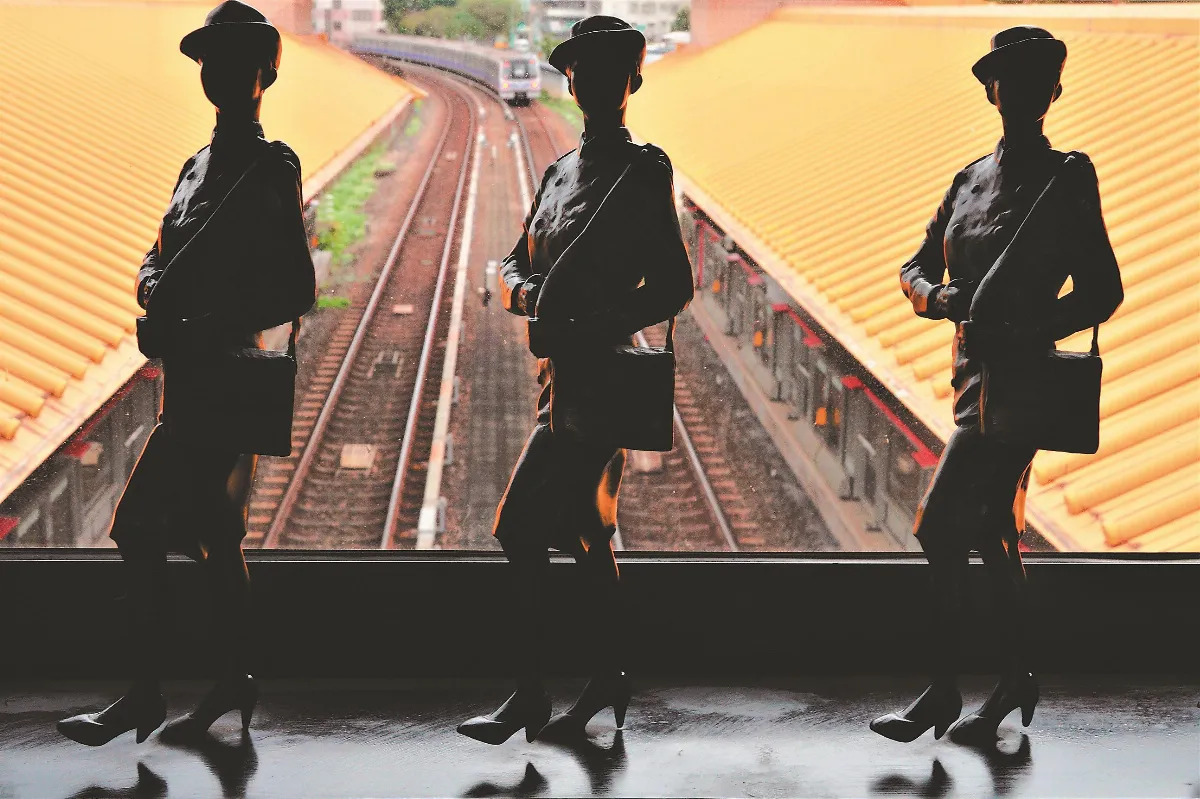 生活快門 英姿煥發齊步走