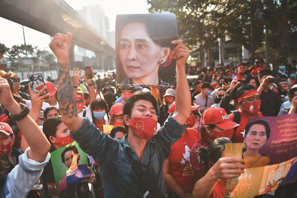 稱選舉舞弊   緬甸政變 翁山蘇姬遭軟禁