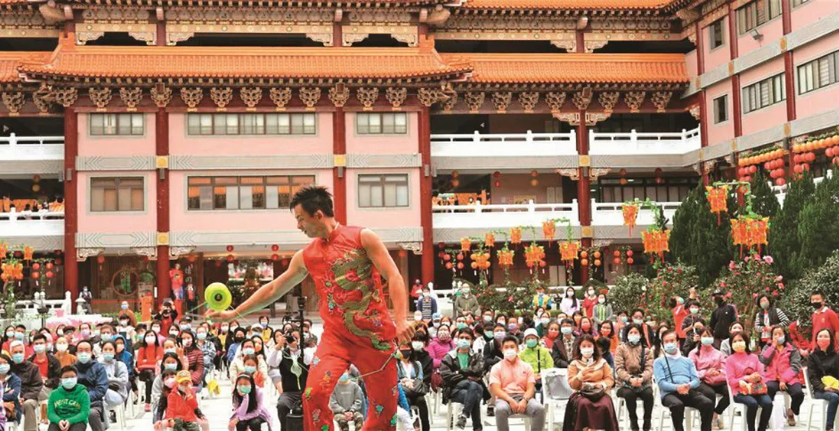金光明寺禮佛、觀展 過年好充實