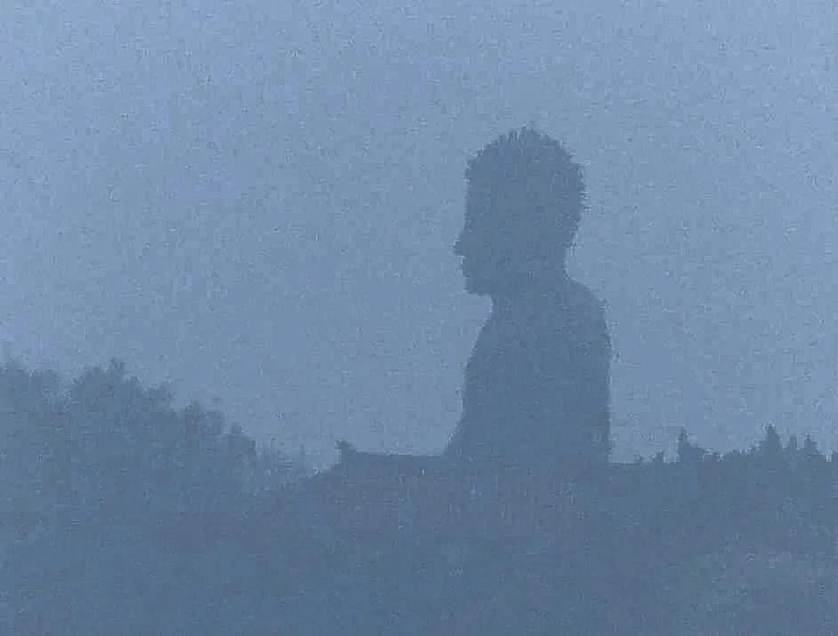 霧霾籠罩 八卦山大佛快看不見