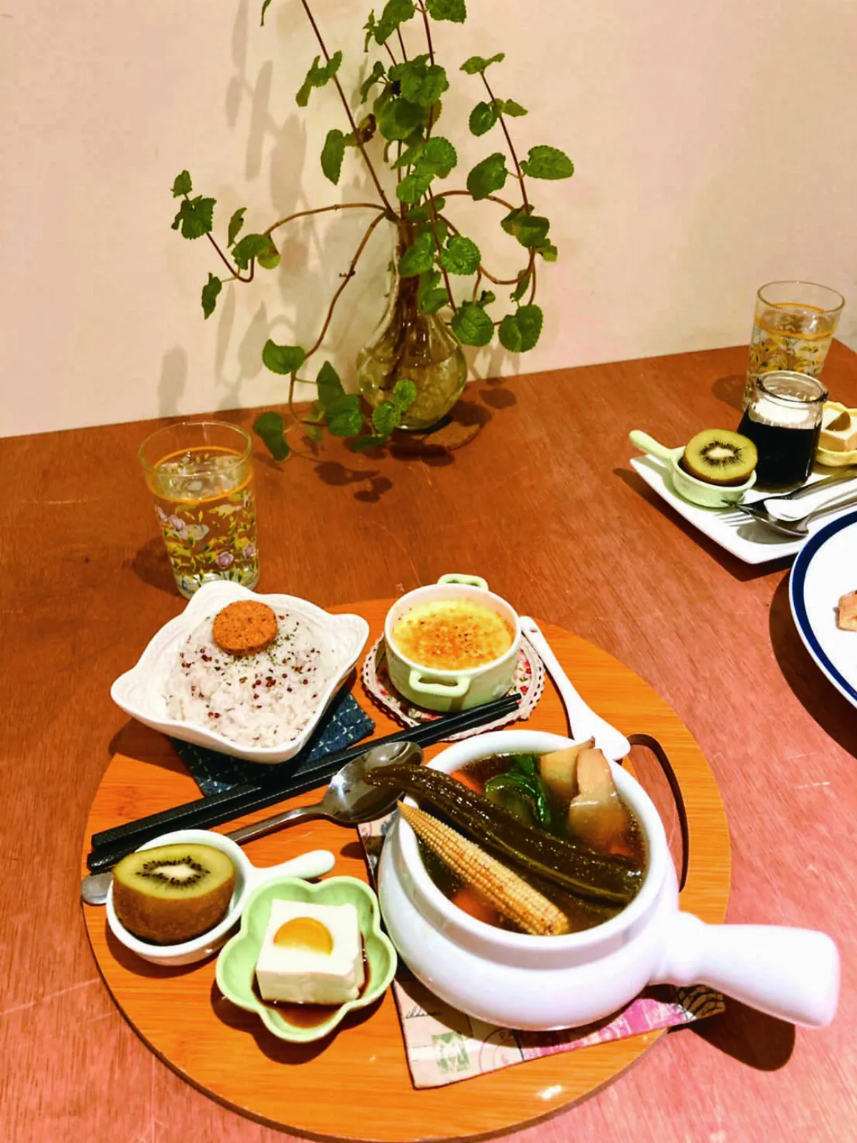 海闊天空 漫步在奇萊