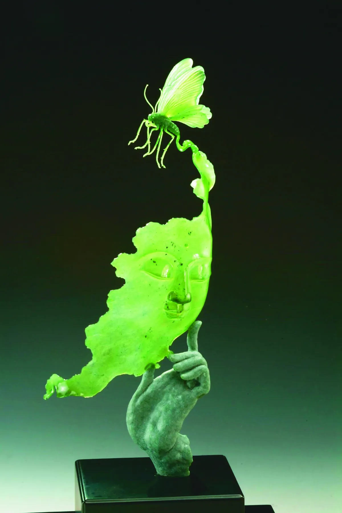 玉雕師黃福壽 巧手刻菩薩容顏