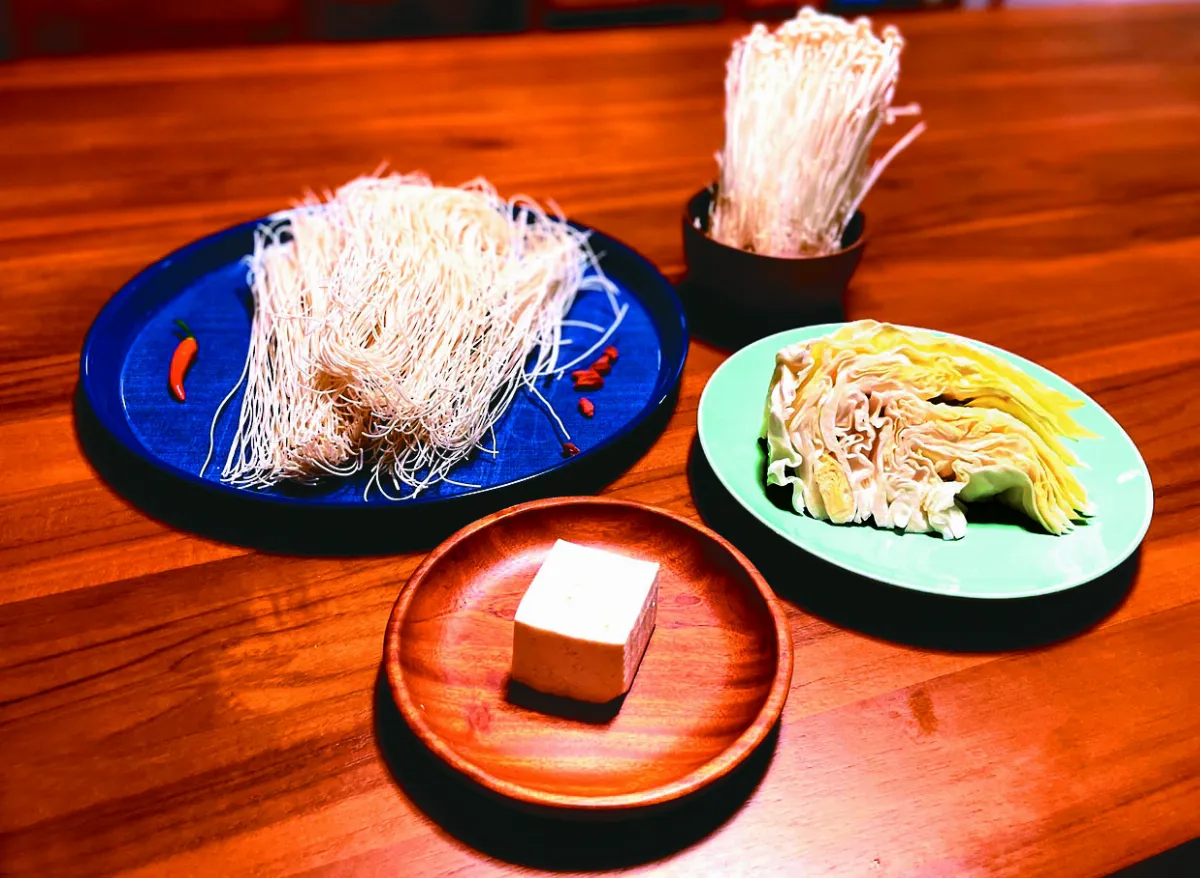 24節氣養生 茶油仙草麵線