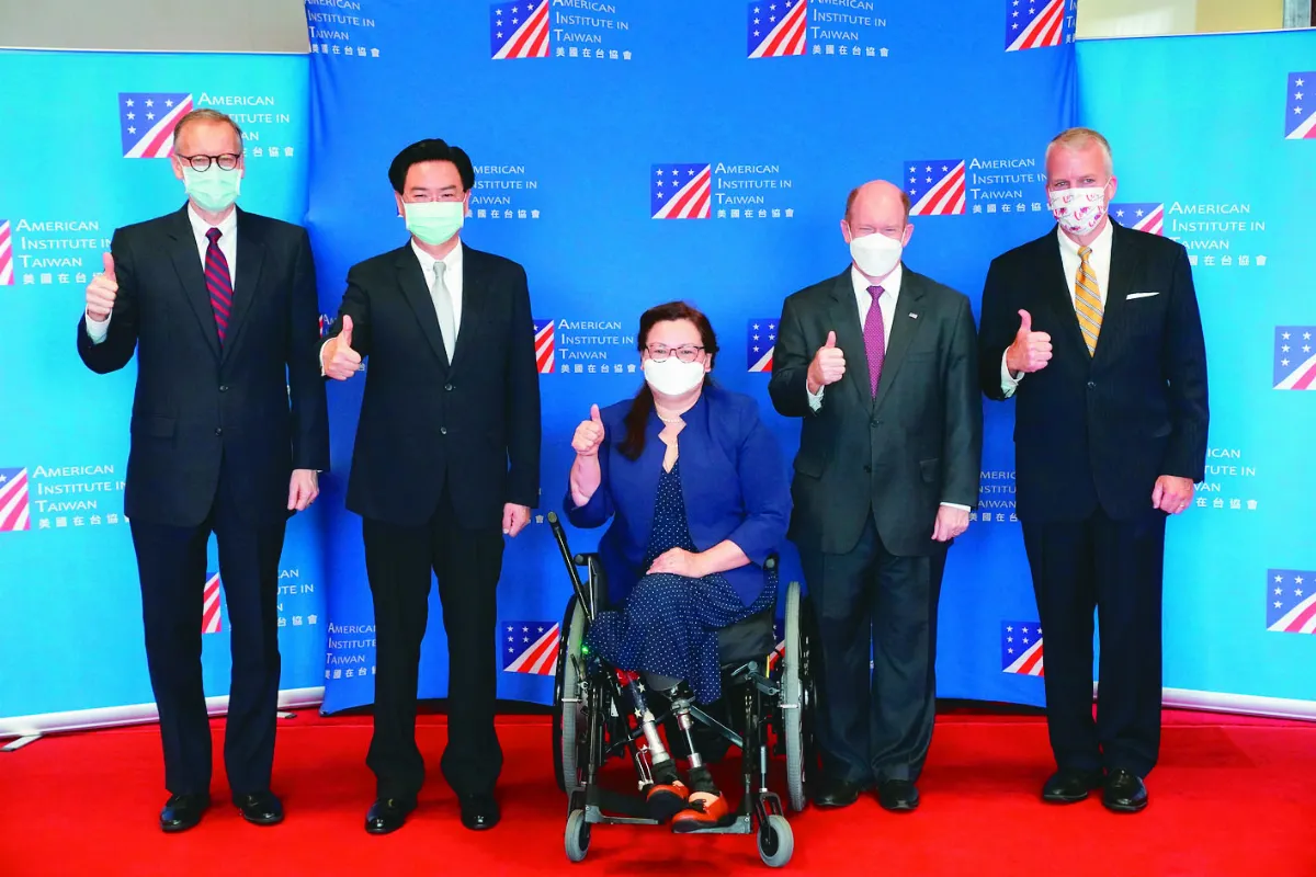 3議員訪台 捎來喜訊 美贈75萬劑疫苗 總統致謝