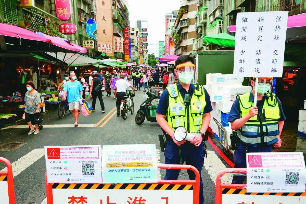 5大限制 避免群聚 管制市場、夜市人流    購物限1小時