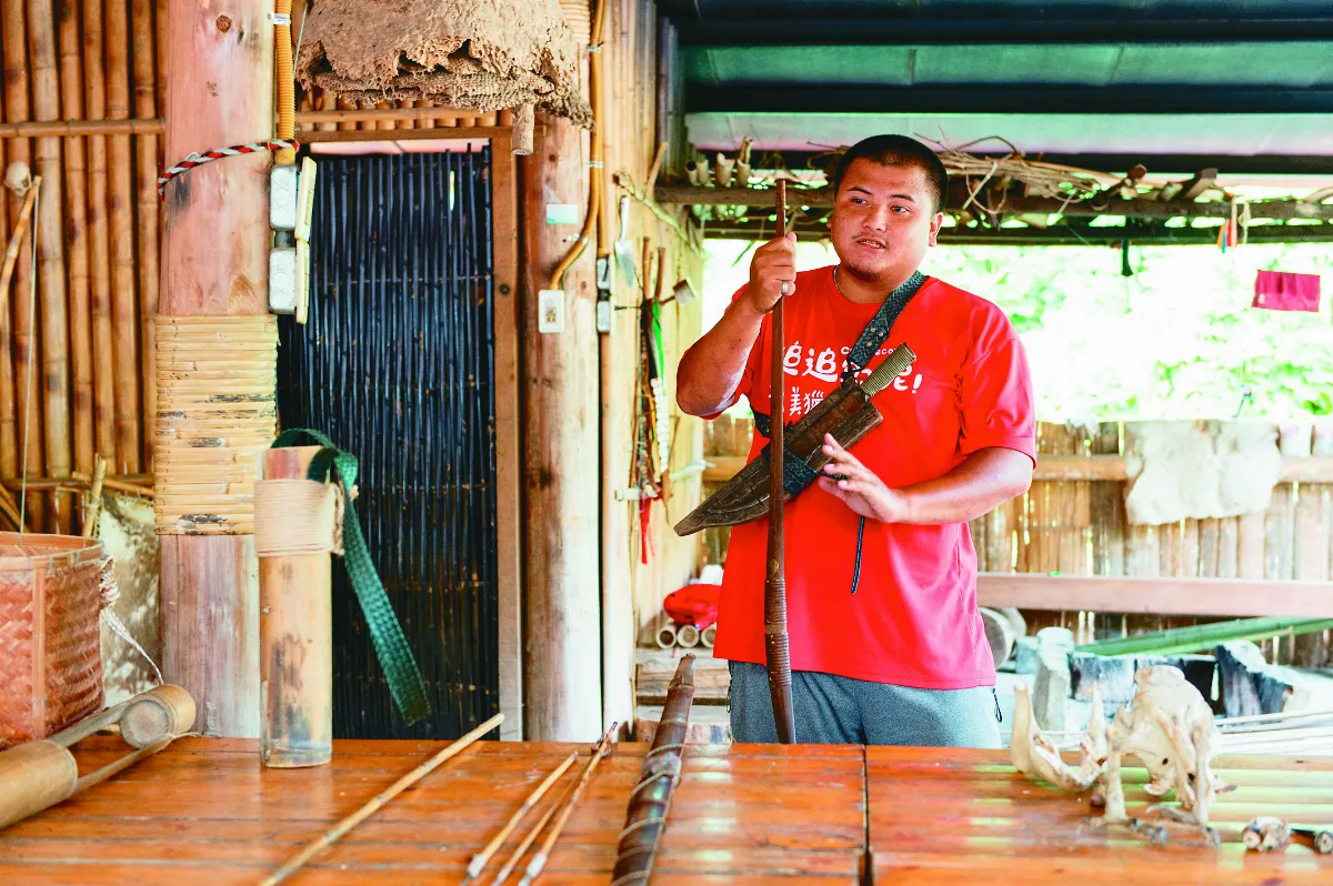 斜槓鄒族青年 回部落傳承文化