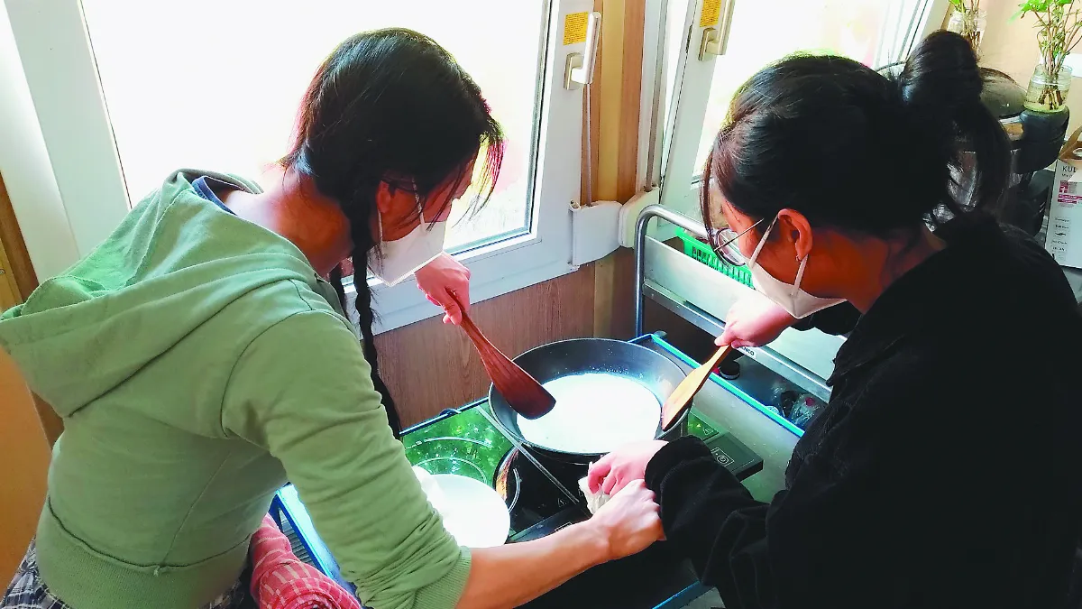 端上港式料理 柏林青年秀廚藝