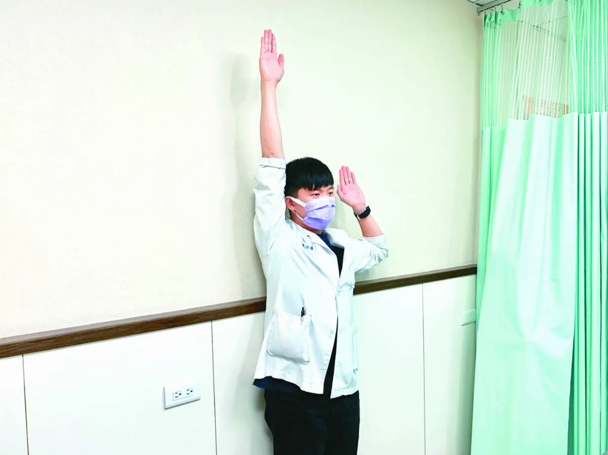 居家辦公族 伸展治肩頸痠痛
