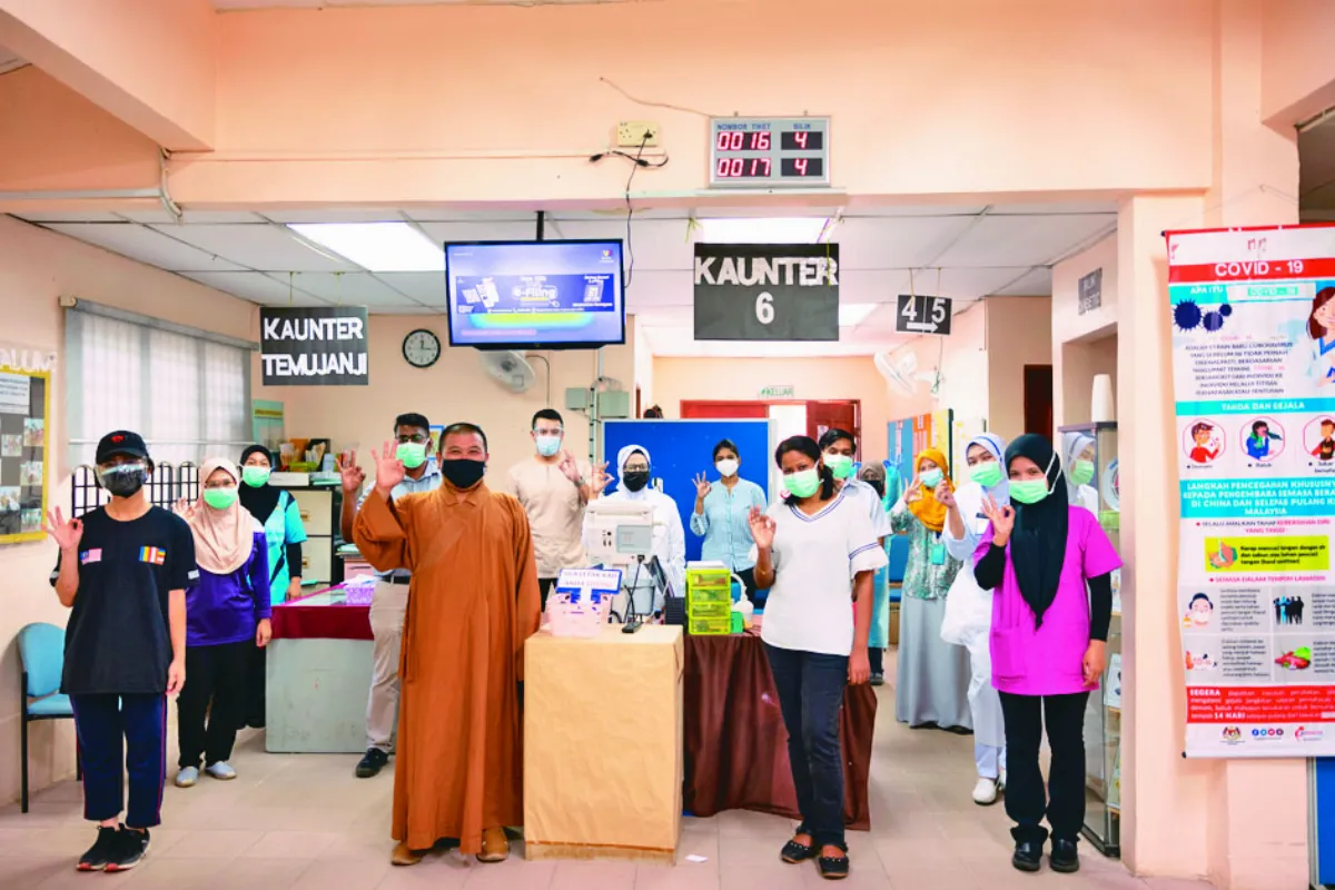 仁嘉隆疫苗中心  東禪義工護村民