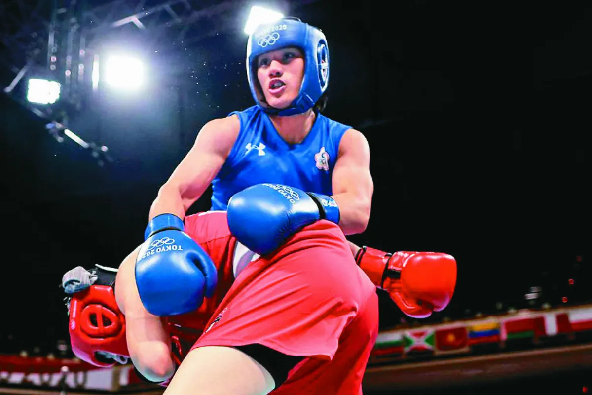 中華選手揮拍出拳 闖進8強