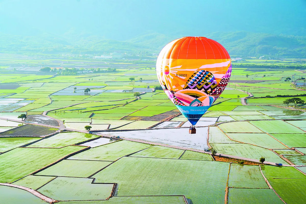 熱氣球嘉年華  池上升空祈福