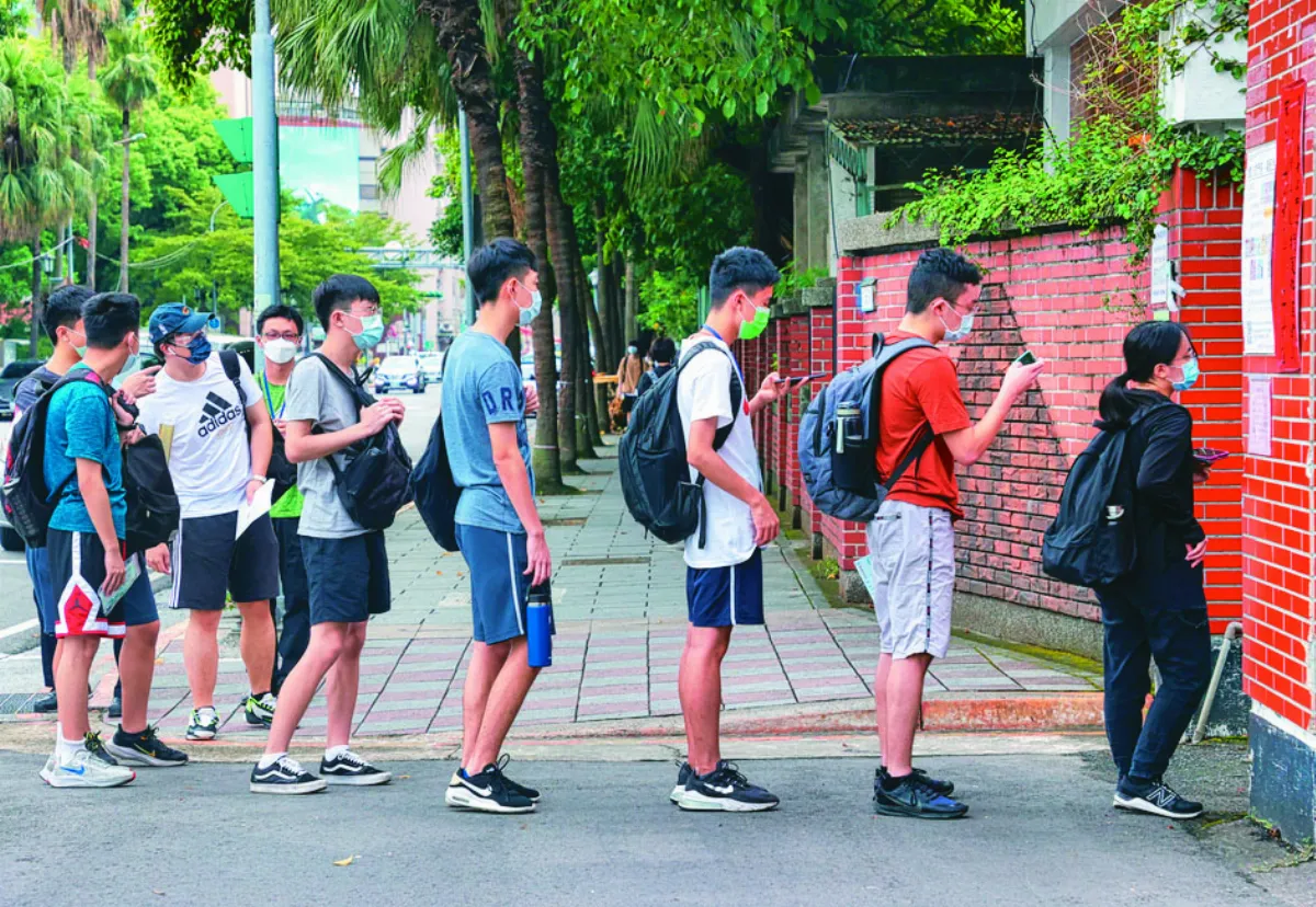 指考第2天 國文貼近教學現場 數甲考題變活潑