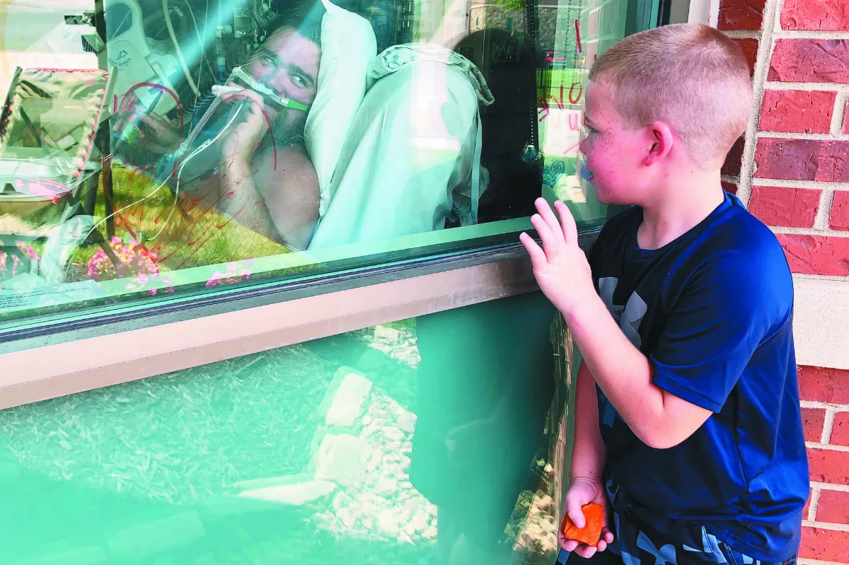 確診後遺症 認不得老婆了