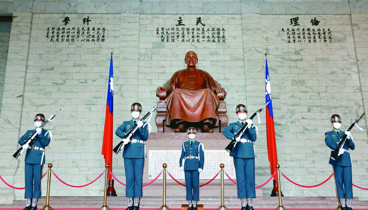 中正紀念堂銅像 擬移除