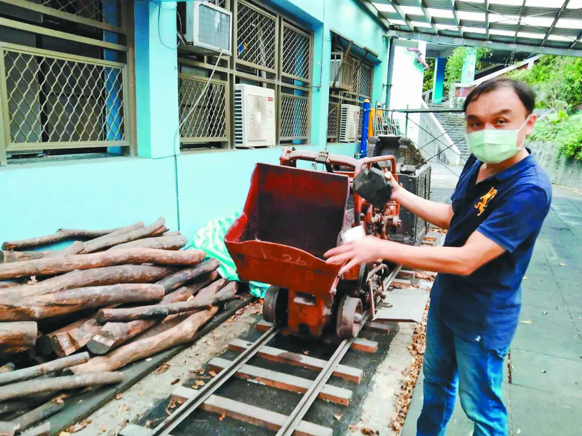 首座實體社大  進駐停招小學