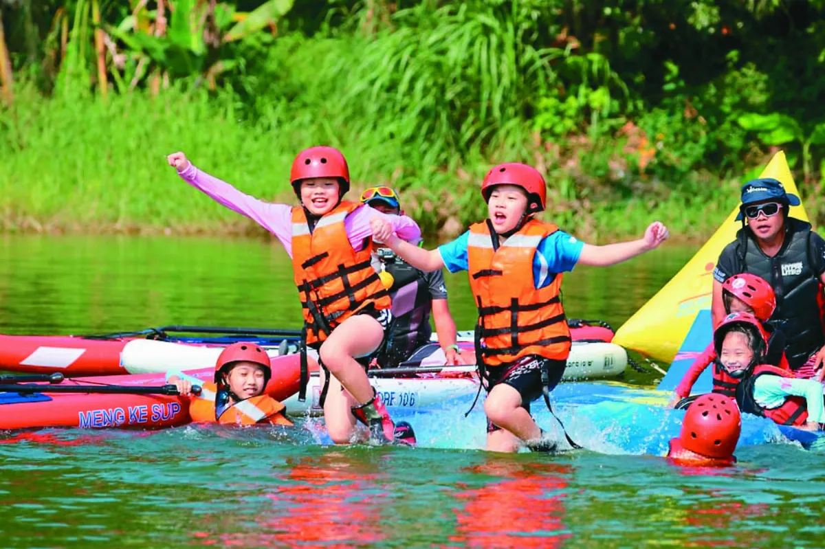 頭屋水上嘉年華 老田寮溪變樂園