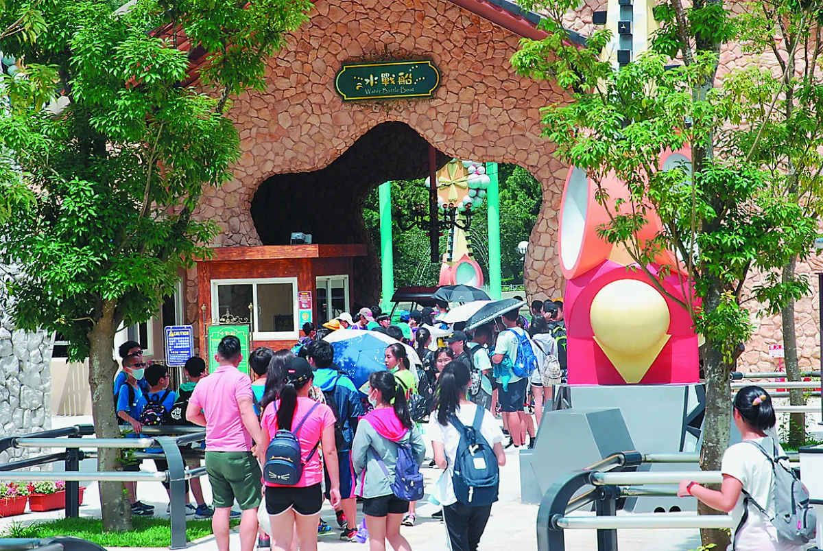9月後年底前滿12歲  淪疫苗孤兒
