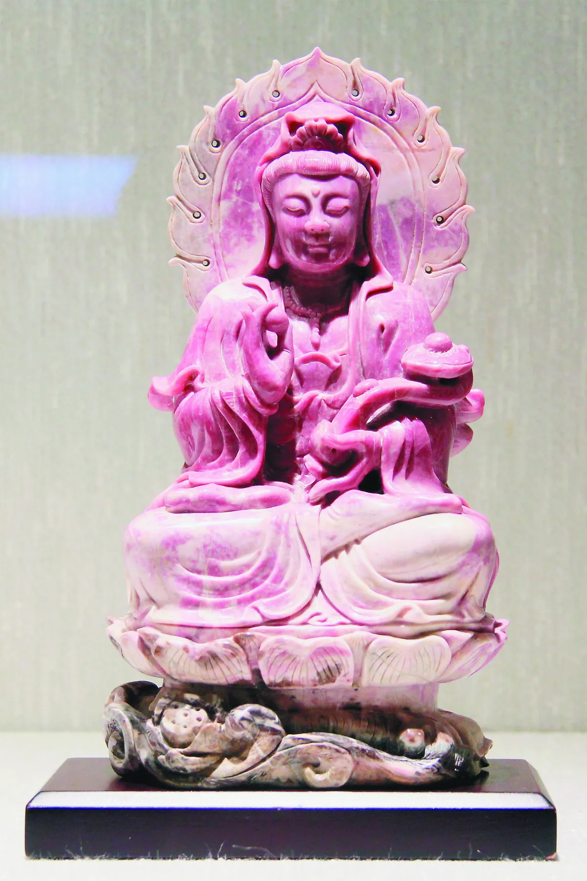 聽花蓮美石說法 2特展佛館開幕