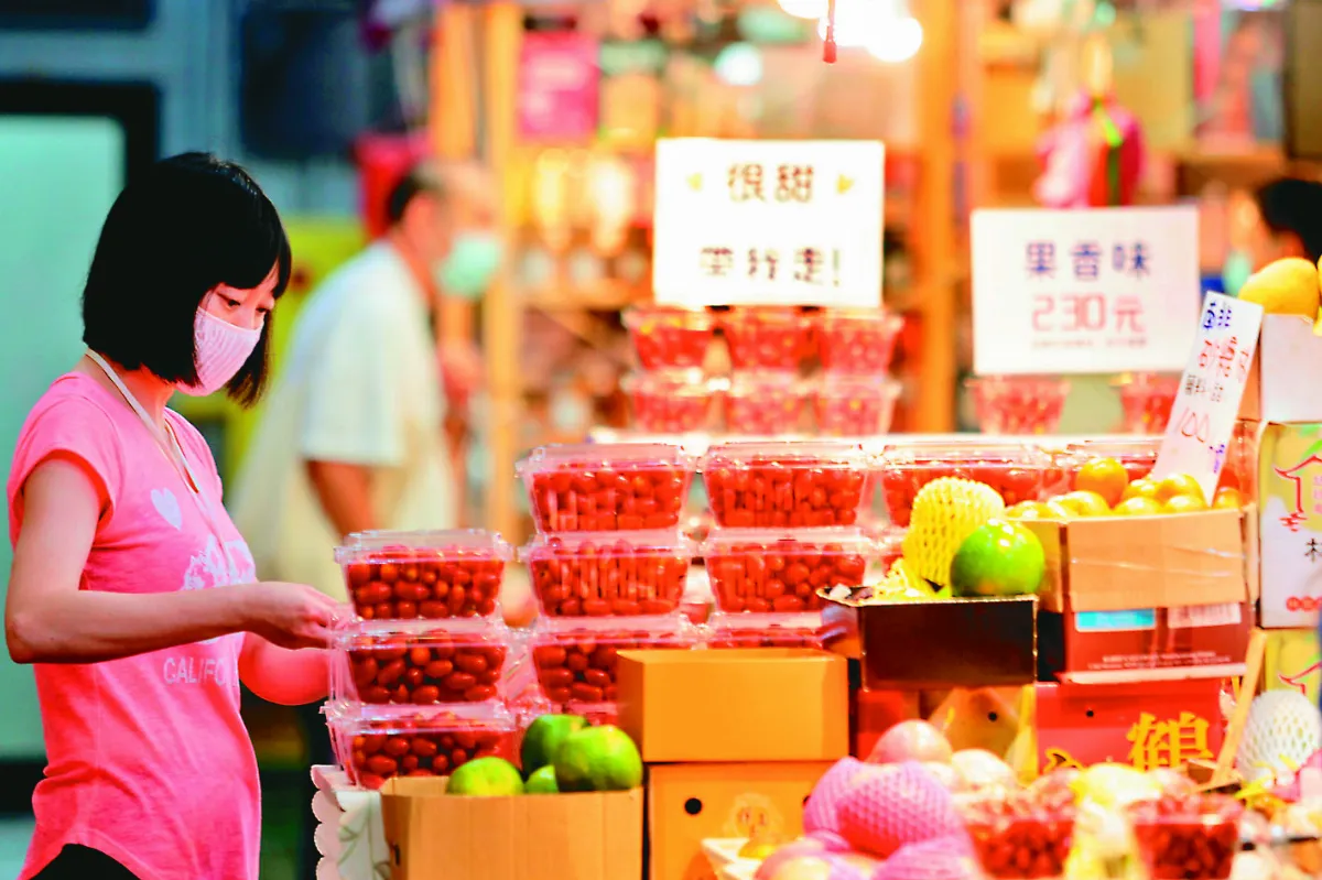 時薪168元 基本工資調漲5.21%   月薪2萬5250元