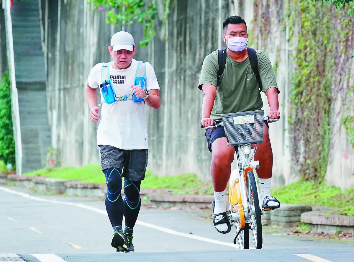 室外運動明起免罩 二級警戒延續