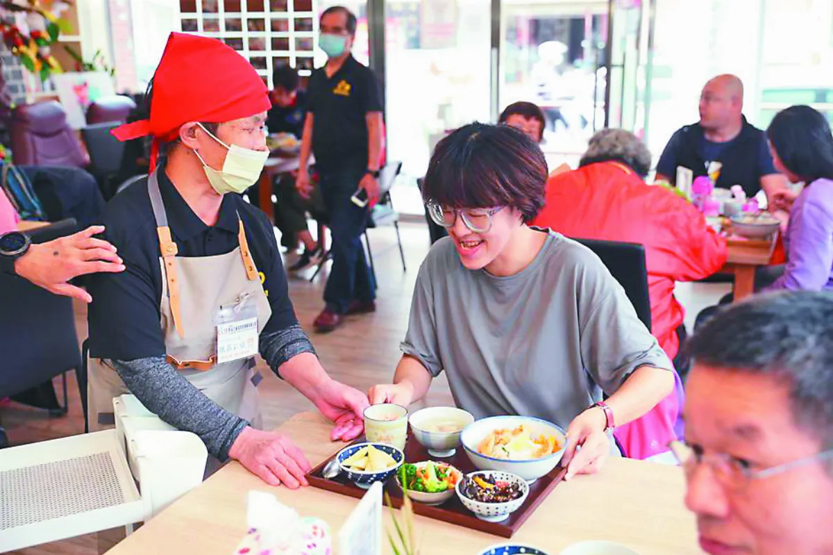老大人好手藝 孩童愛吃健康餐