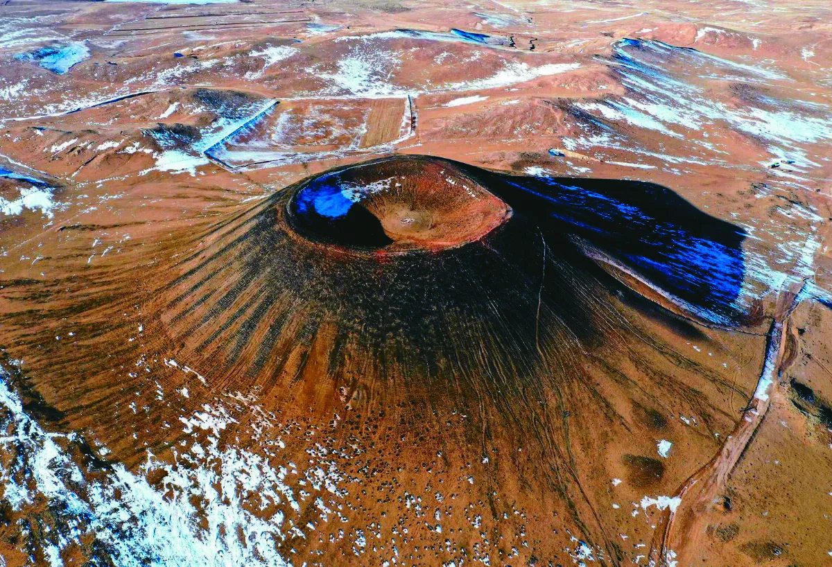 冬日火山