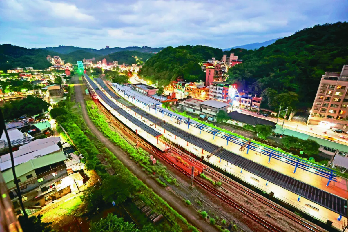八堵至南港設13站 基捷汐東線 延伸至北捷東環段