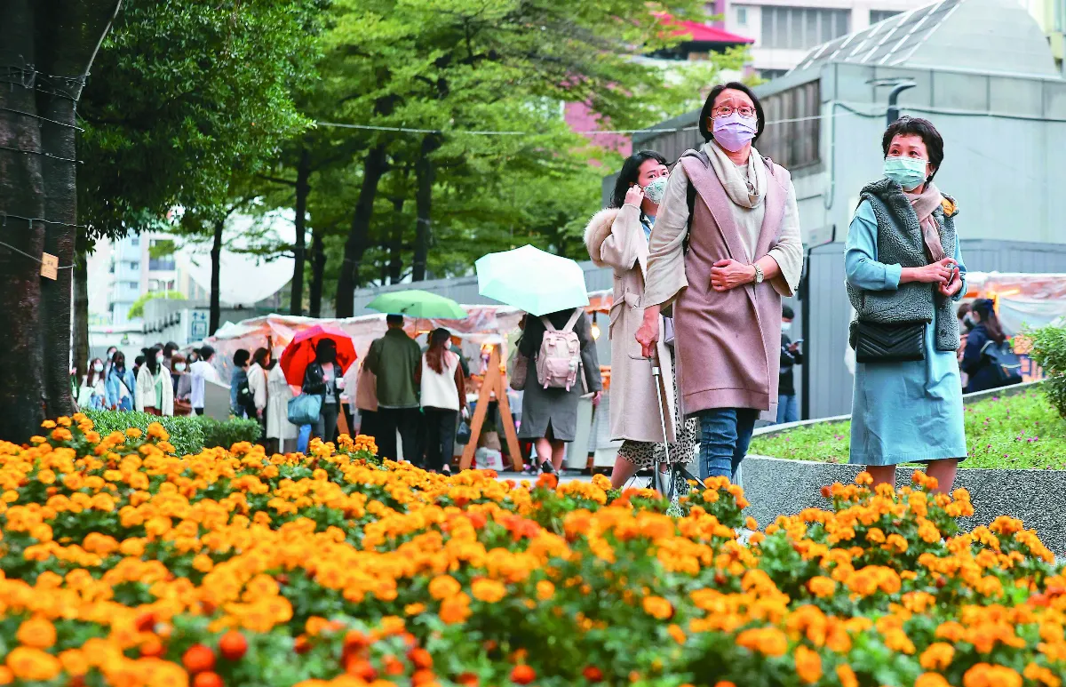 變異株擾跨年? 六都滾動式防疫