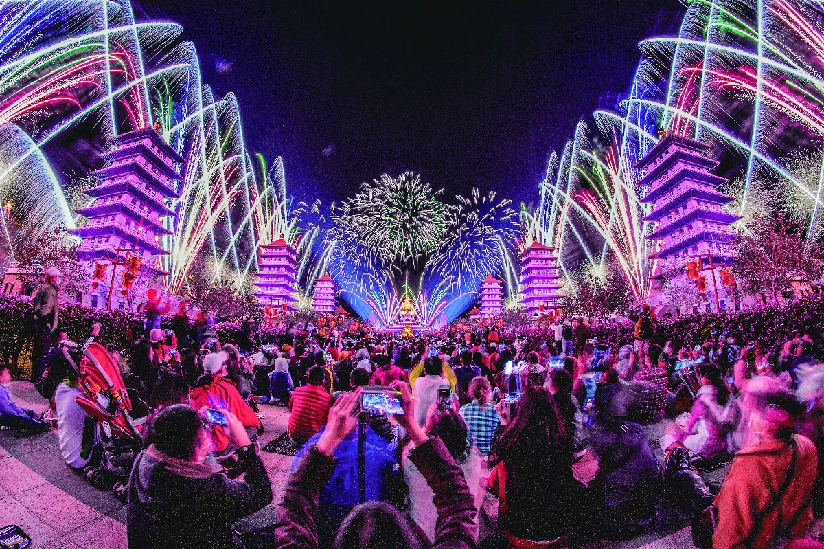 向星雲大師學管理 平安燈會 光照大千