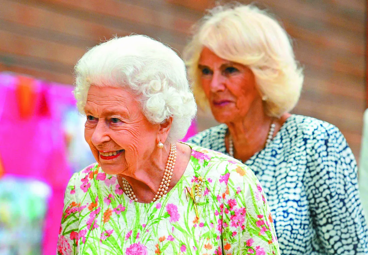 英女王認證 卡蜜拉可稱王后