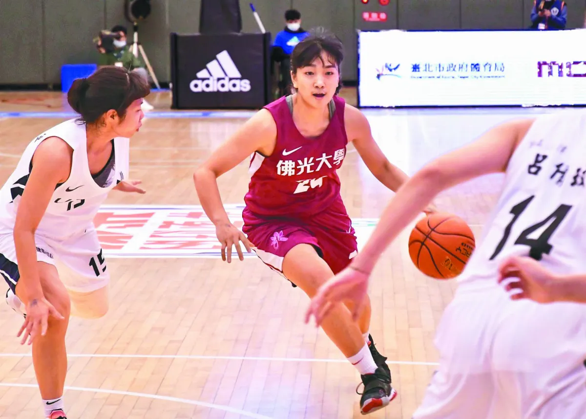 UBA 女籃6強賽登場 佛大奏凱歌