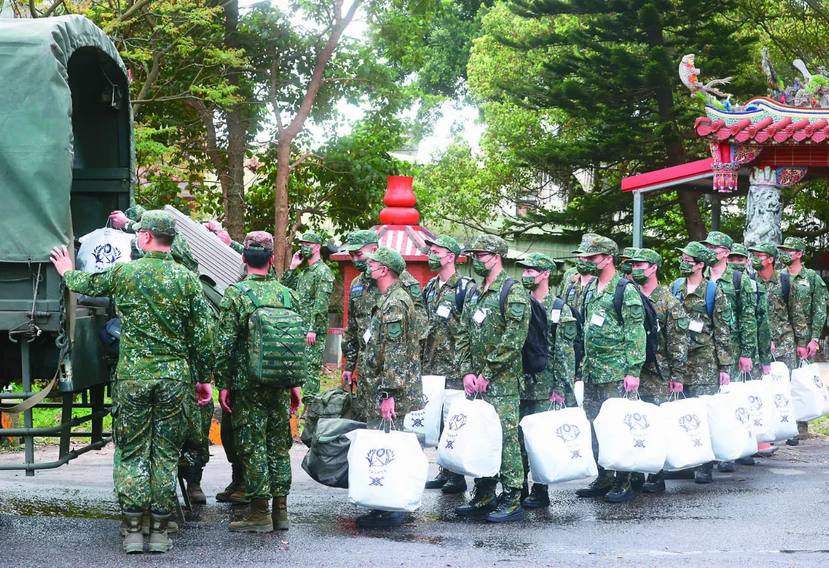 400人報到 新制教召 49歲少校回營帶兵