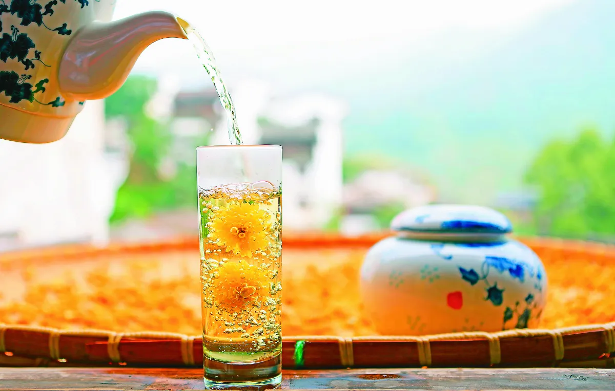 3茶飲5穴位 緩解經前不適