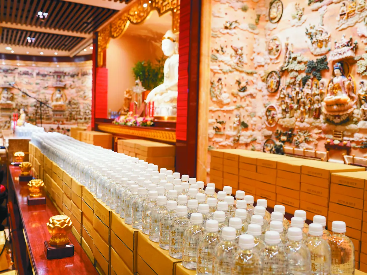 佛光山360箱甘露水 馳援香港防疫