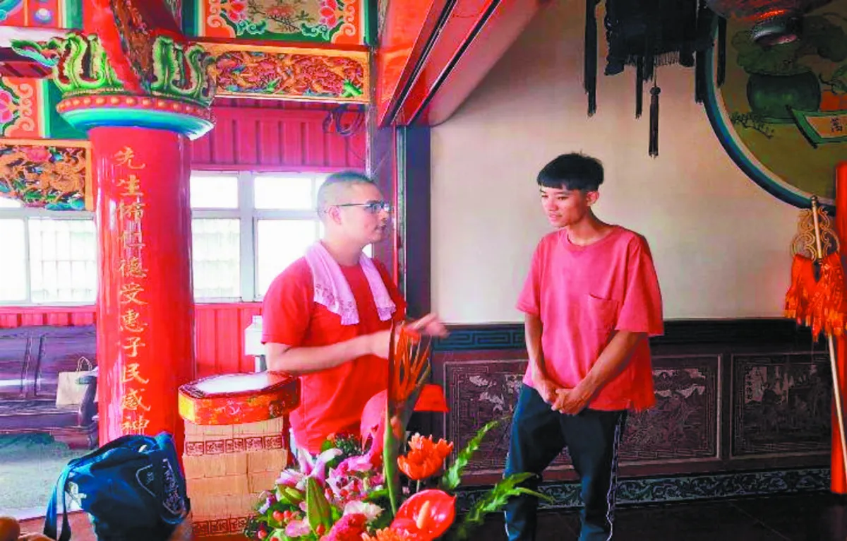 追尋阿公遺願 大學生接管寺廟
