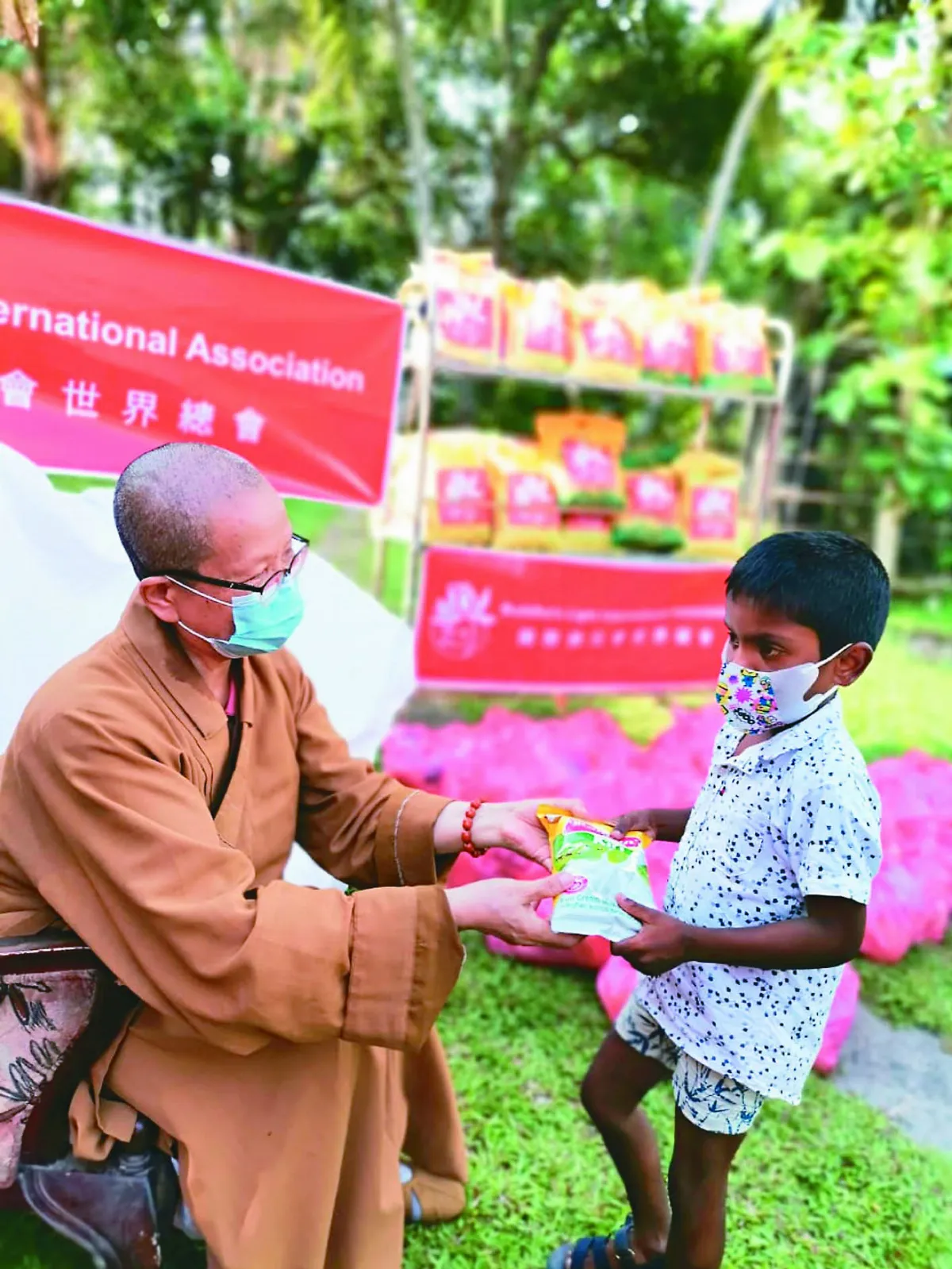 佛光山前進斯里蘭卡 緩解醫藥荒