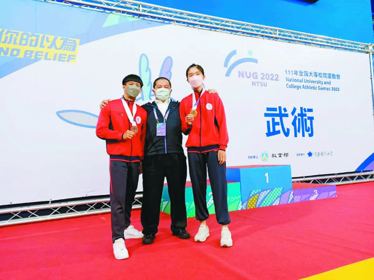 南華健將 全大運摘金鍍銀抱銅