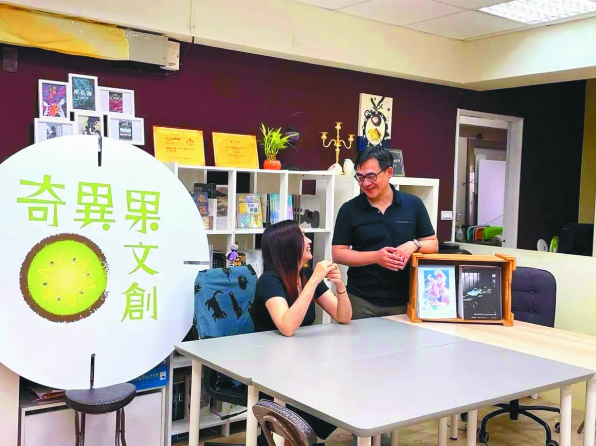 劉定綱 外省囝仔實現台文文創夢