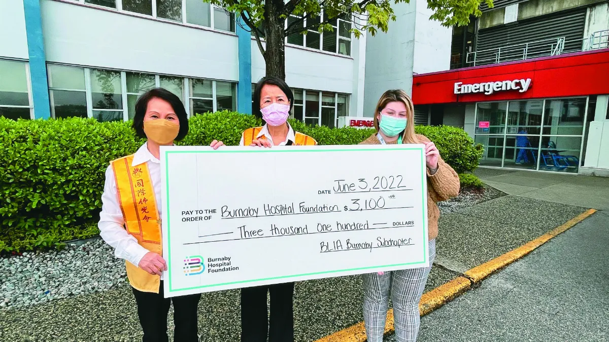溫哥華佛光人 善款助醫院建設