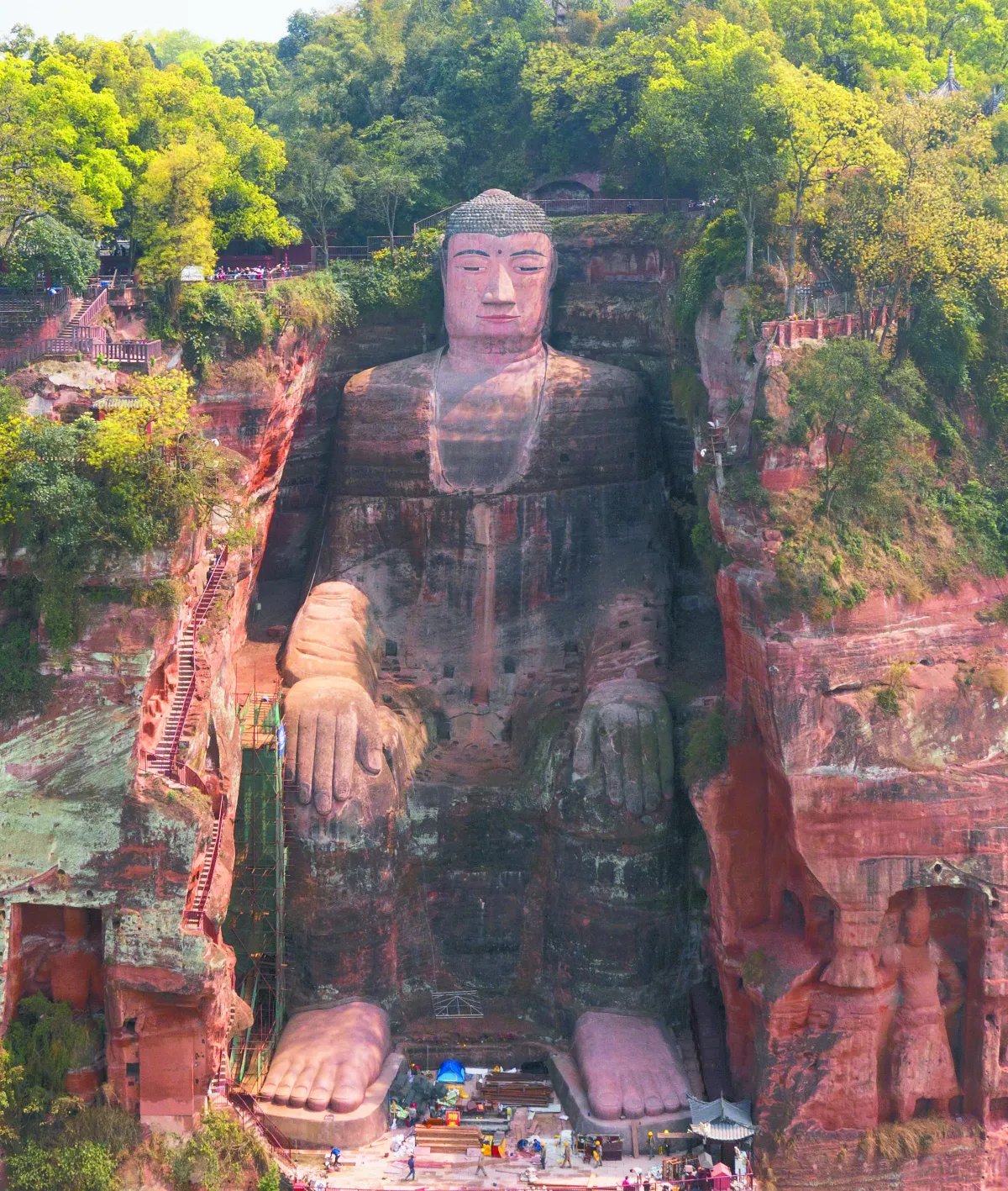 樂山大佛 2研究院合力守護