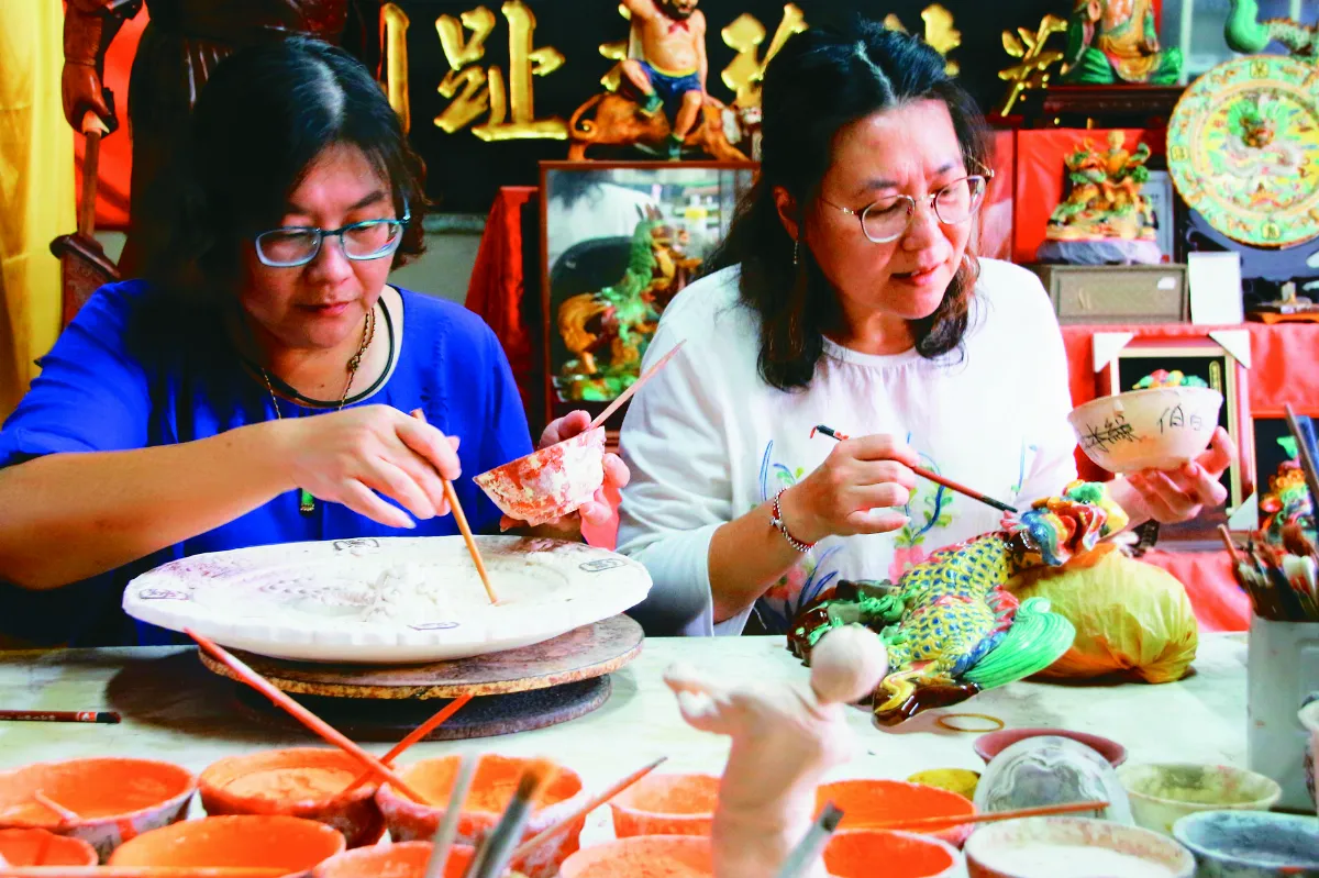 交趾陶雙姝  發揚台灣絕技嘉義燒